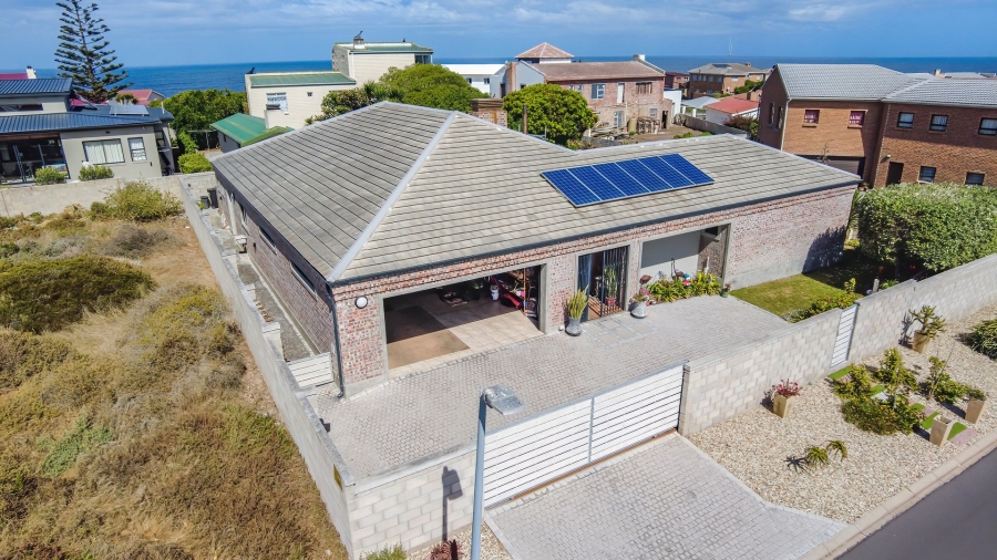 3 Bedroom Property for Sale in Yzerfontein Western Cape